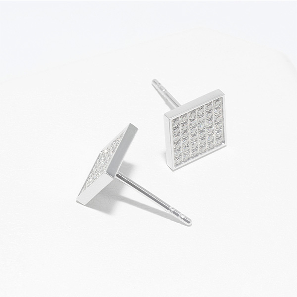 Earnail Customization